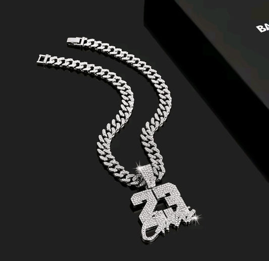23 Cortez Chain Central Cee